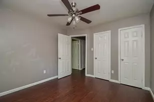 7521 Bauman Rd, Houston, TX 77022 - Photo 9
