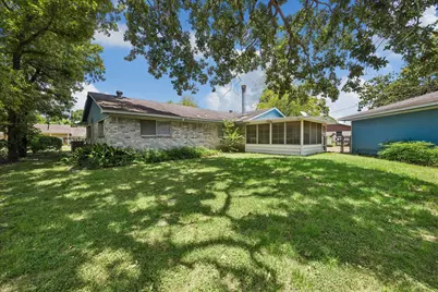 20260 Russell Drive, Porter, TX 77365 - Photo 17
