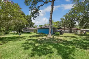 20260 Russell Dr, Porter, TX 77365 - Photo 17