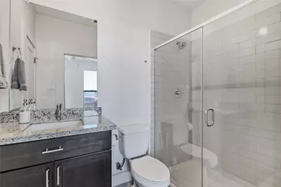 2114 Sabine Street, Houston, TX 77007 - Photo 5