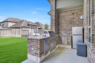 1645 Longwood Glen Lane, Friendswood, TX 77546 - Photo 35