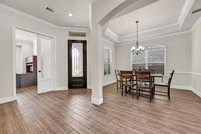 1645 Longwood Glen Lane, Friendswood, TX 77546 - Photo 9