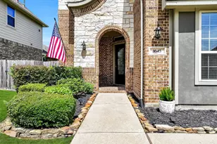 1645 Longwood Glen Ln, Friendswood, TX 77546 - Photo 7