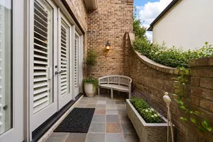 15426 Oyster Creek Ln, Sugar Land, TX 77478 - Photo 13