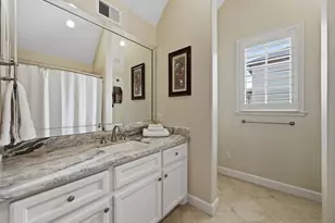 15426 Oyster Creek Ln, Sugar Land, TX 77478 - Photo 37