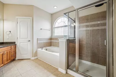 5629 Dolores Place Lane #B, Houston, TX 77057 - Photo 17