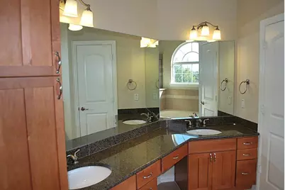 5629 Dolores Place Lane #B, Houston, TX 77057 - Photo 37