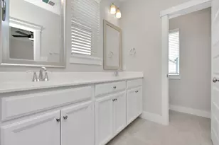 726 Strawberry Pines Ct, Houston, TX 77009 - Photo 31