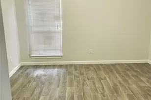 9350 Country Creek Dr, Houston, TX 77036 - Photo 13