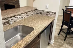 9350 Country Creek Dr, Houston, TX 77036 - Photo 7