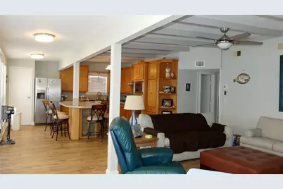 58 Lakeside Drive, Hitchcock, TX 77563 - Photo 9