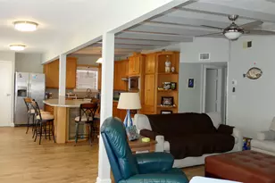 58 Lakeside Dr, Hitchcock, TX 77563 - Photo 9