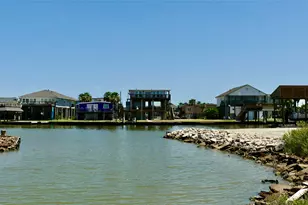 58 Lakeside Dr, Hitchcock, TX 77563 - Photo 25