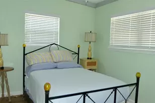 58 Lakeside Dr, Hitchcock, TX 77563 - Photo 15