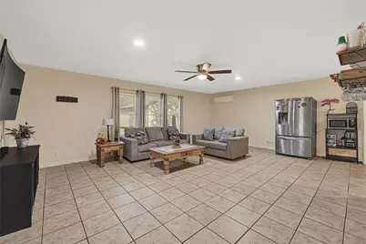 12823 Sandy Hook Drive, Houston, TX 77089 - Photo 9