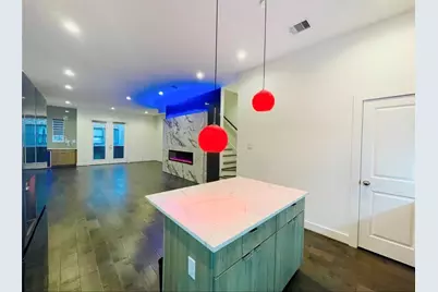 5855 Dolores Street, Houston, TX 77057 - Photo 1