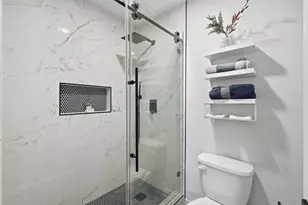 2333 Bering Dr, Houston, TX 77057 - Photo 25