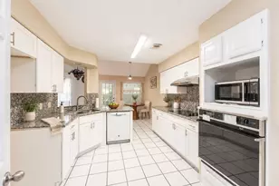 3822 Carya Cir, Sugar Land, TX 77479 - Photo 17