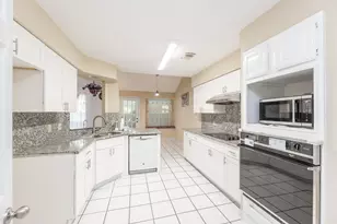 3822 Carya Cir, Sugar Land, TX 77479 - Photo 35