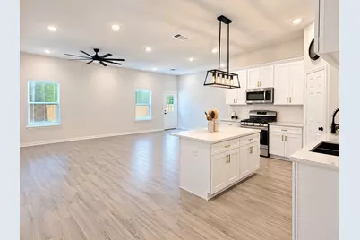 8828 Curry Road, Houston, TX 77093 - Photo 3