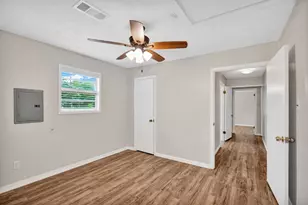 10863 Autumn Ln, Cleveland, TX 77328 - Photo 19