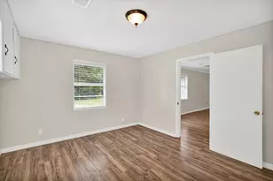 10863 Autumn Ln, Cleveland, TX 77328 - Photo 23