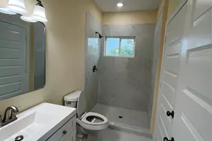 3516 Sparrow St, Houston, TX 77051 - Photo 7