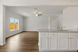 25515 Blooming Hazel Dr, Cleveland, TX 77328 - Photo 11