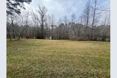 951 Lakeshore Drive, Cleveland, TX 77327 - Photo 7