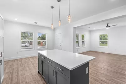 4358 Larkspur Street, Houston, TX 77051 - Photo 7