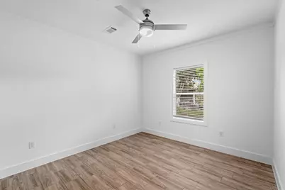 4358 Larkspur Street, Houston, TX 77051 - Photo 19