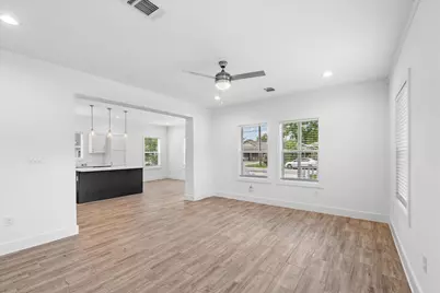 4358 Larkspur Street, Houston, TX 77051 - Photo 9