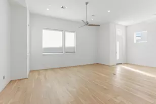 9818 Mocking Bird Hill Ln, Houston, TX 77080 - Photo 9