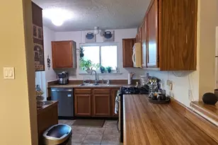 304 Cherry Ct, La Porte, TX 77571 - Photo 7