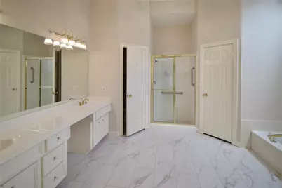 1839 Lake Winds Dr, Missouri City, TX 77459 - Photo 23