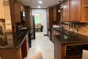 5 Deerfoot Ct, The Woodlands, TX 77380 - Photo 11