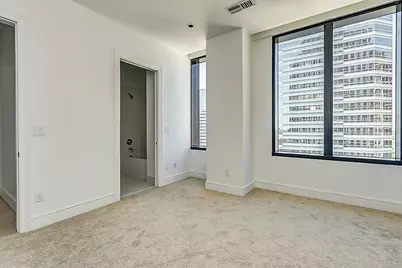 1409 Post Oak Boulevard #1604, Houston, TX 77056 - Photo 11