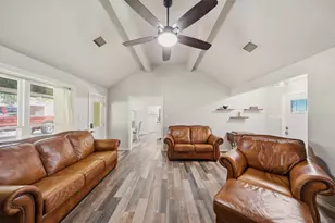 19819 Hampton Wood Dr, Tomball, TX 77377 - Photo 9