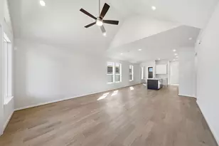 18806 Sweetwater Springs Dr, Cypress, TX 77433 - Photo 7