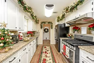 2016 Willow Bend Rd, Wharton, TX 77488 - Photo 3