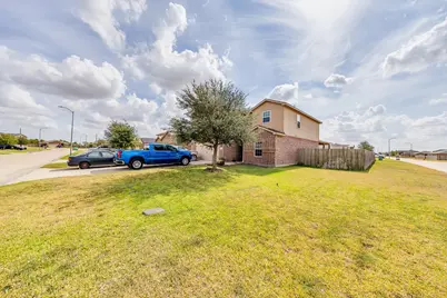1018 Texas Timbers Drive, Katy, TX 77493 - Photo 3