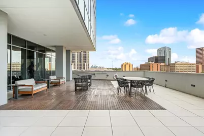 1600 Post Oak Boulevard #1903, Houston, TX 77056 - Photo 31