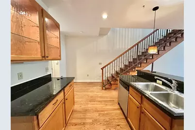 1602 Elgin Street #13, Houston, TX 77004 - Photo 5