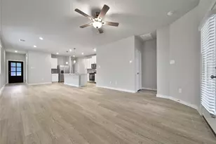 6609 Lahna Oak Dr, Conroe, TX 77304 - Photo 5