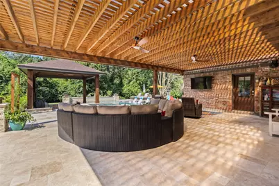 10 Holly Tree Lane, Spring, TX 77373 - Photo 31