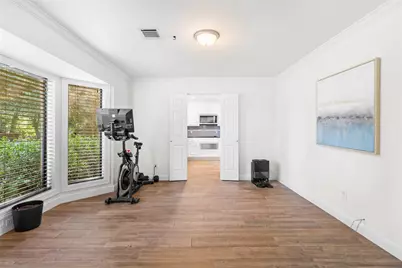 10 Holly Tree Lane, Spring, TX 77373 - Photo 13