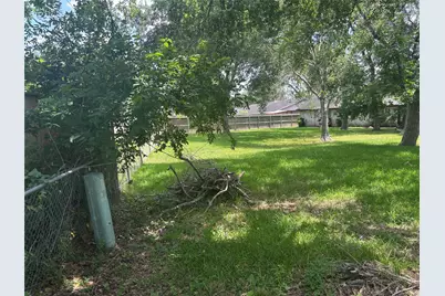 13730 Fernhill Drive, Sugar Land, TX 77498 - Photo 5