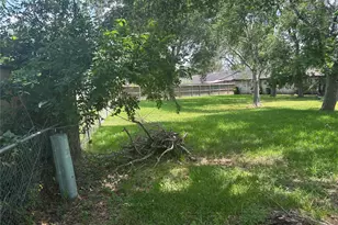 13730 Fernhill Dr, Sugar Land, TX 77498 - Photo 5