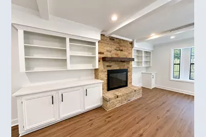 10715 E Timberwagon Circle, The Woodlands, TX 77380 - Photo 11