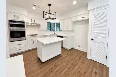 10715 E Timberwagon Circle, Spring, TX 77380 - Photo 15